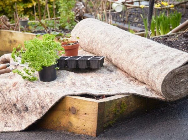Wollmatten: Uses, Benefits & Natural Wool Garden Mats